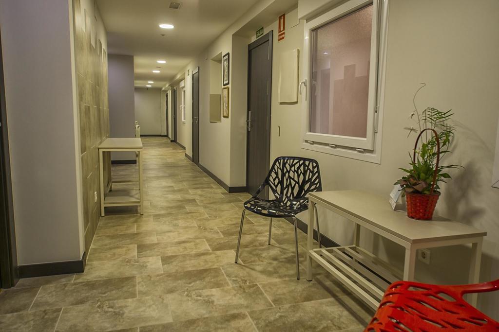 Hostal Elvira Aranda de Duero Esterno foto